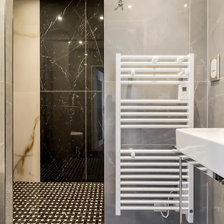 Apartment Merveil - Luxury -champselysees- Florentin I Paris